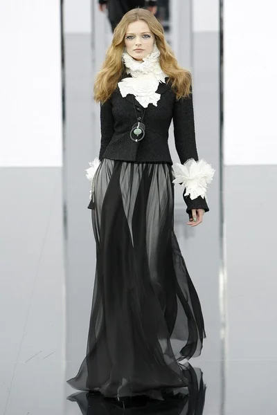 Look 65
